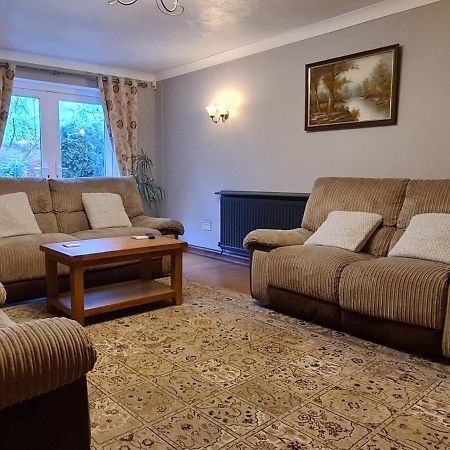 Spacious, 5 Bed House For 9 In Chester Dış mekan fotoğraf