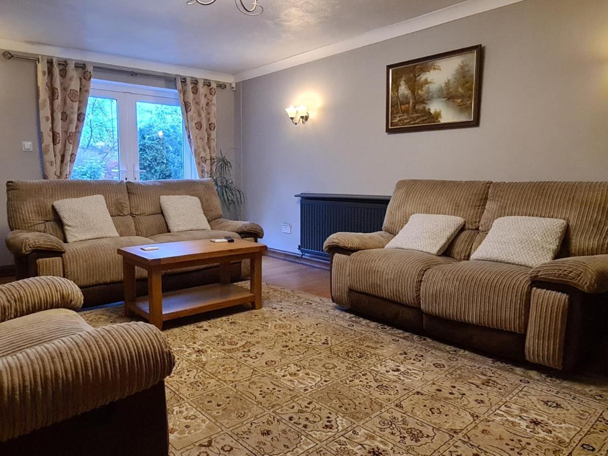Spacious, 5 Bed House For 9 In Chester Dış mekan fotoğraf