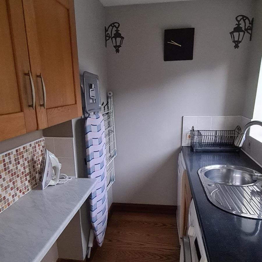 Spacious, 5 Bed House For 9 In Chester Dış mekan fotoğraf